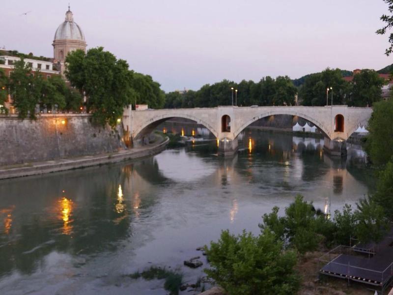 Al Ponte Del Papa B&B Rome Exterior photo